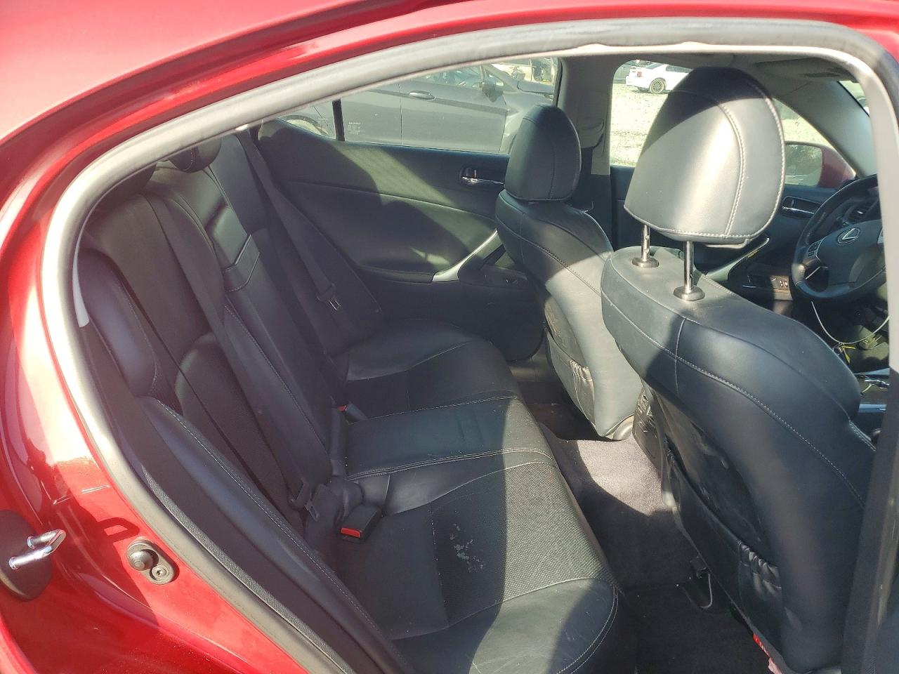 2012 LEXUS IS 250 photo 10