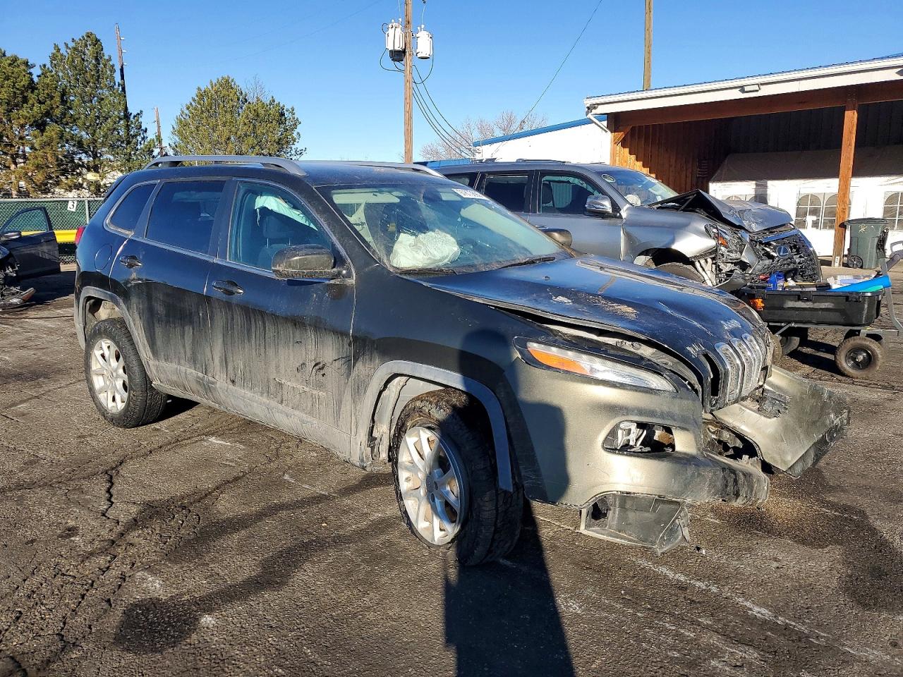 2016 JEEP CHEROKEE LATITUDE photo 4