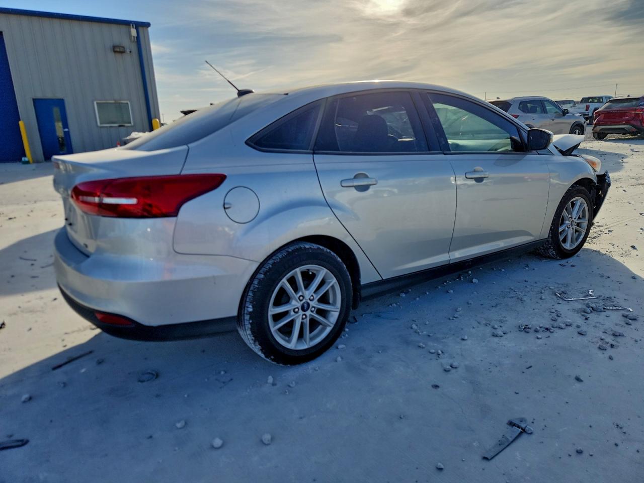 2017 FORD FOCUS SE photo 5