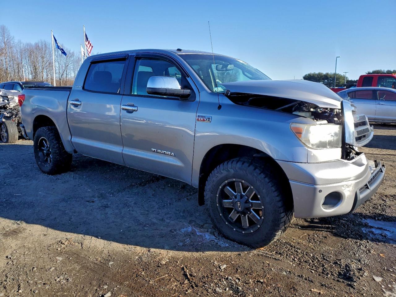 2010 TOYOTA TUNDRA CREWMAX LIMITED photo 4