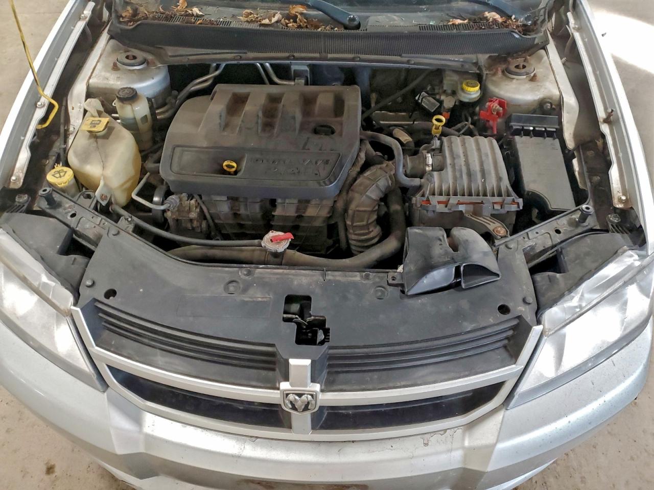 2009 DODGE AVENGER SE photo 11
