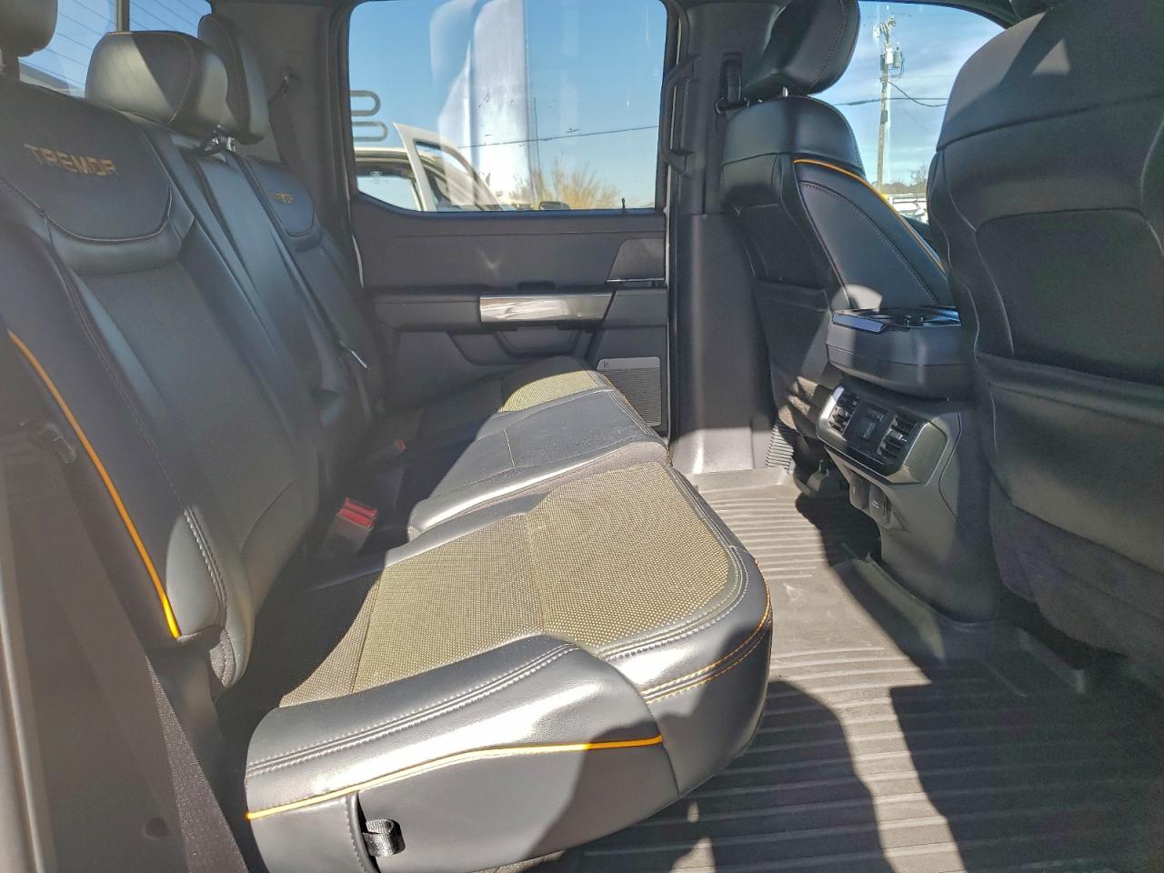 2023 FORD F150 SUPERCREW photo 10