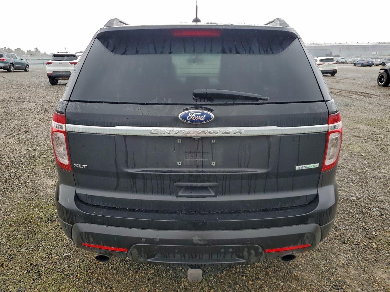 2015 FORD EXPLORER XLT photo 6
