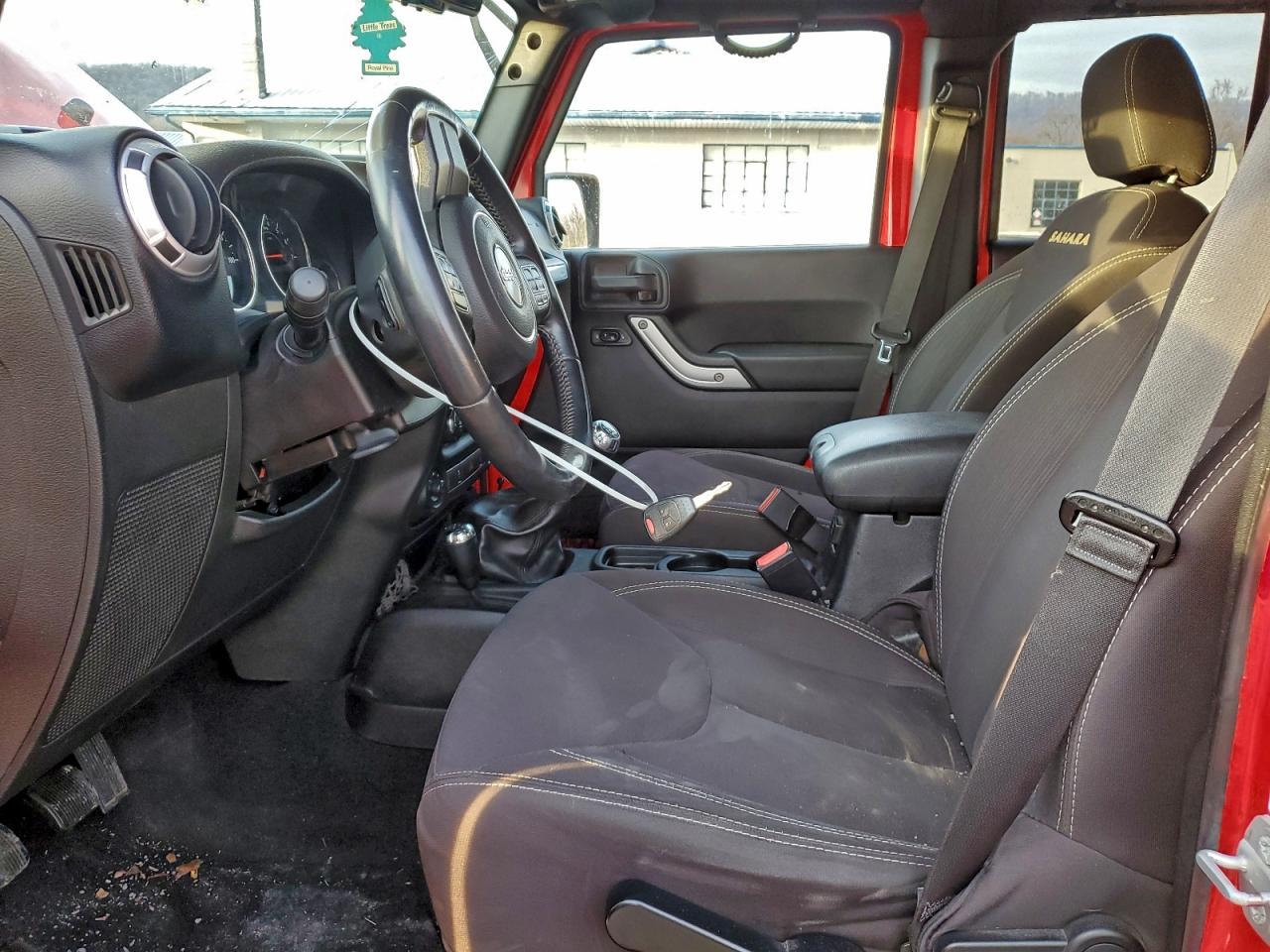 2015 JEEP WRANGLER UNLIMITED SAHARA photo 7