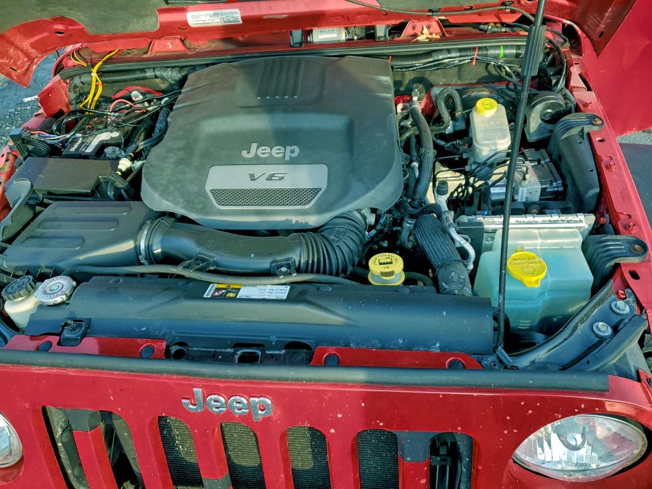 2015 JEEP WRANGLER UNLIMITED SAHARA photo 12