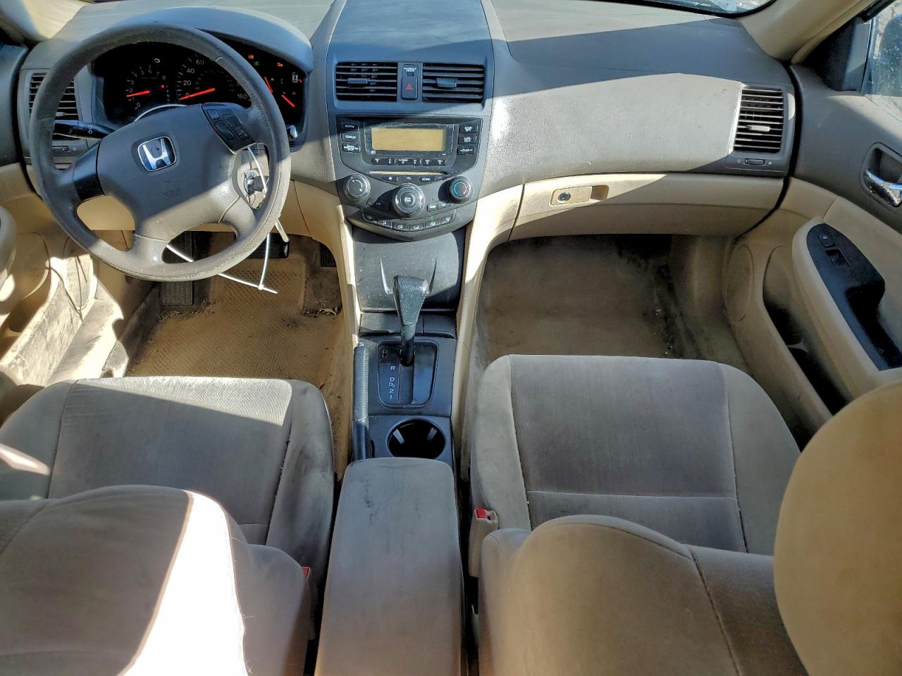 2004 HONDA ACCORD LX photo 8