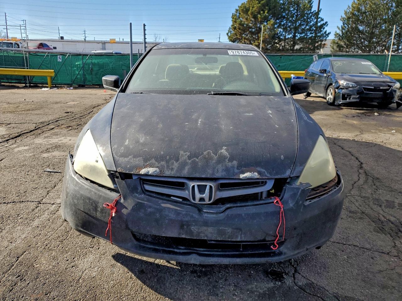2004 HONDA ACCORD LX photo 5