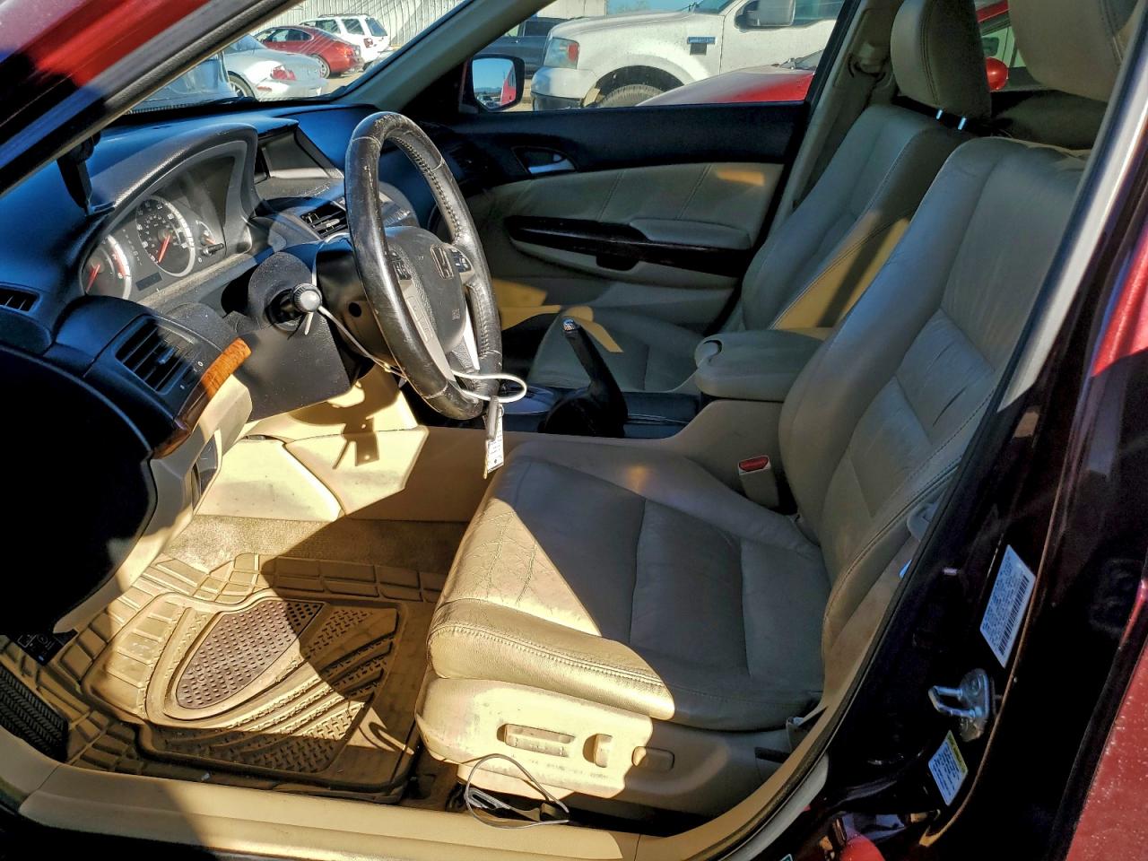 2011 HONDA ACCORD EXL photo 7