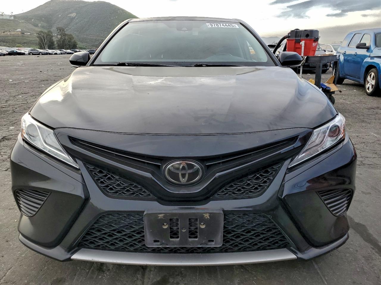 2020 TOYOTA CAMRY XSE photo 5