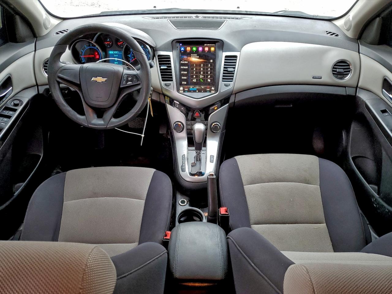 2013 CHEVROLET CRUZE LS photo 8