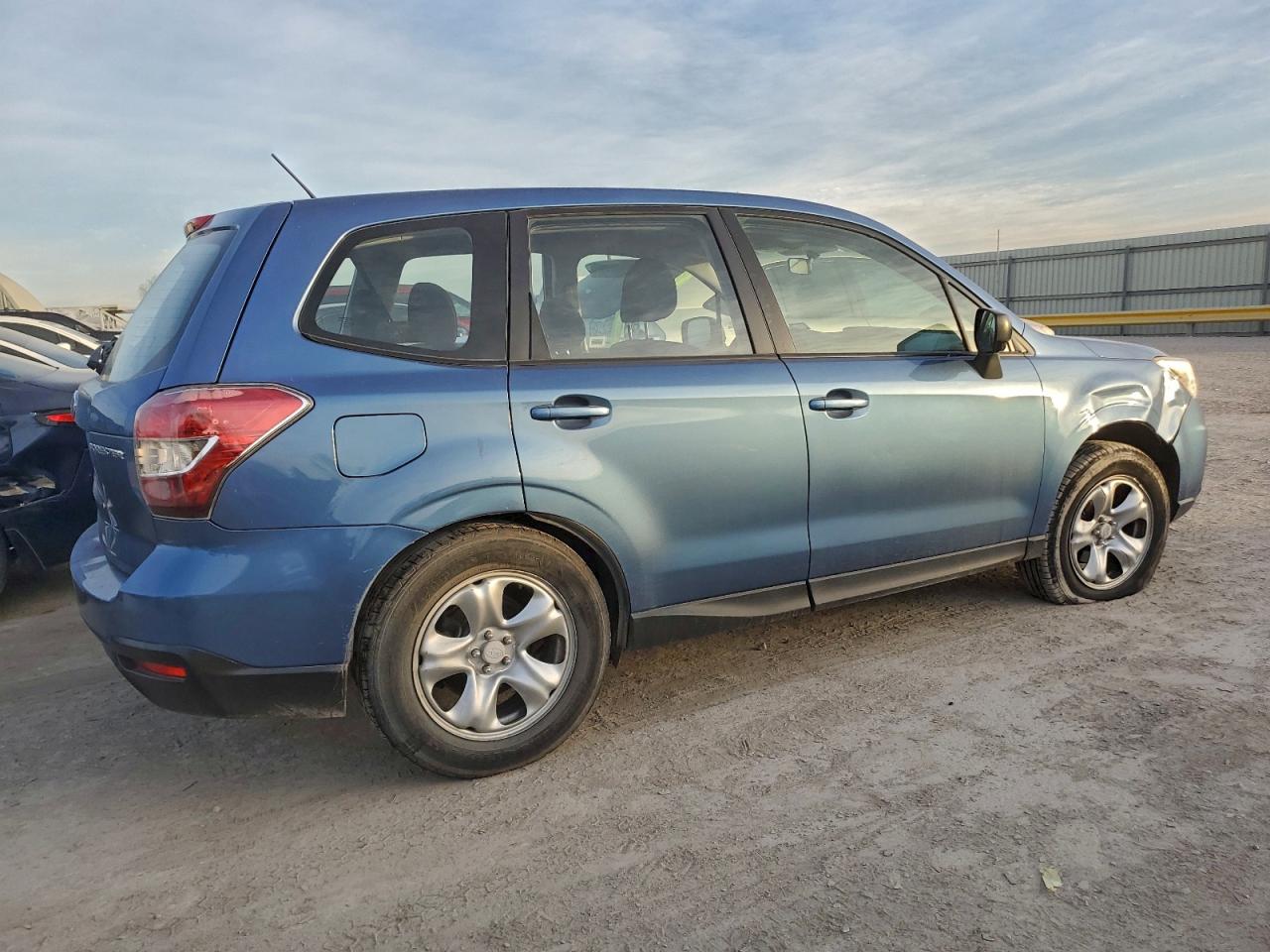 2015 SUBARU FORESTER 2.5I photo 3