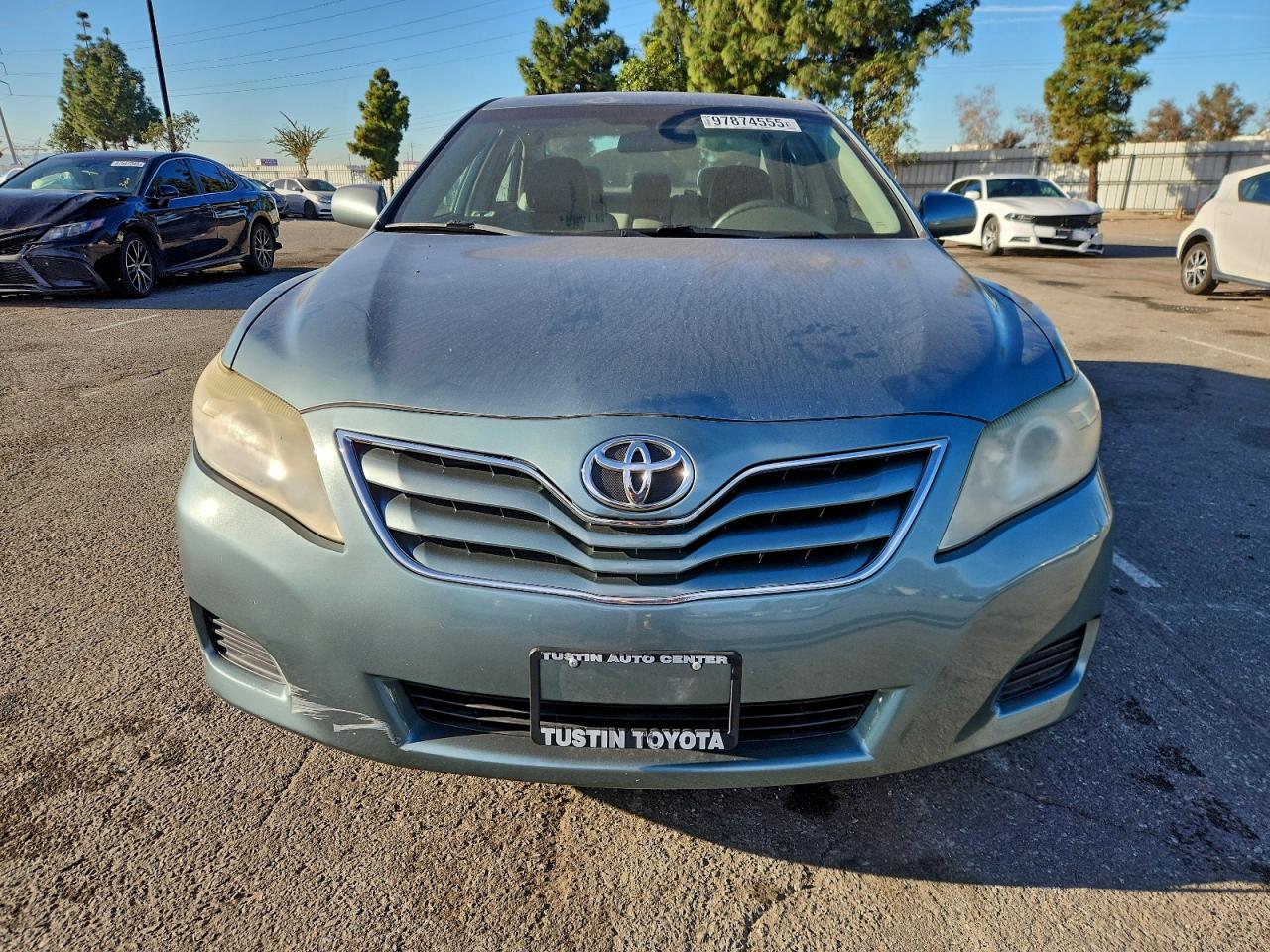 2011 TOYOTA CAMRY BASE photo 5