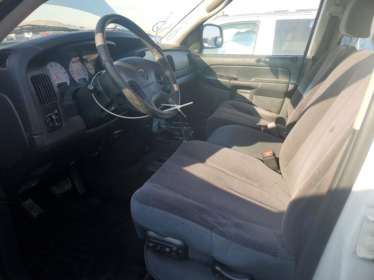 2003 DODGE RAM 1500 ST photo 7