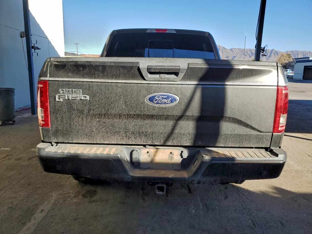 2017 FORD F150 SUPERCREW photo 11