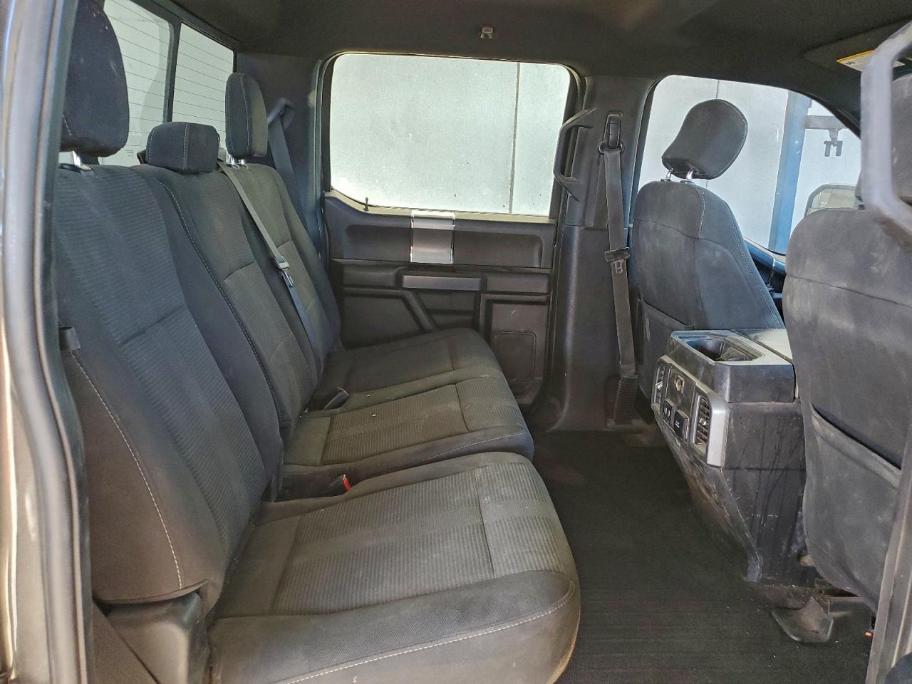 2017 FORD F150 SUPERCREW photo 19