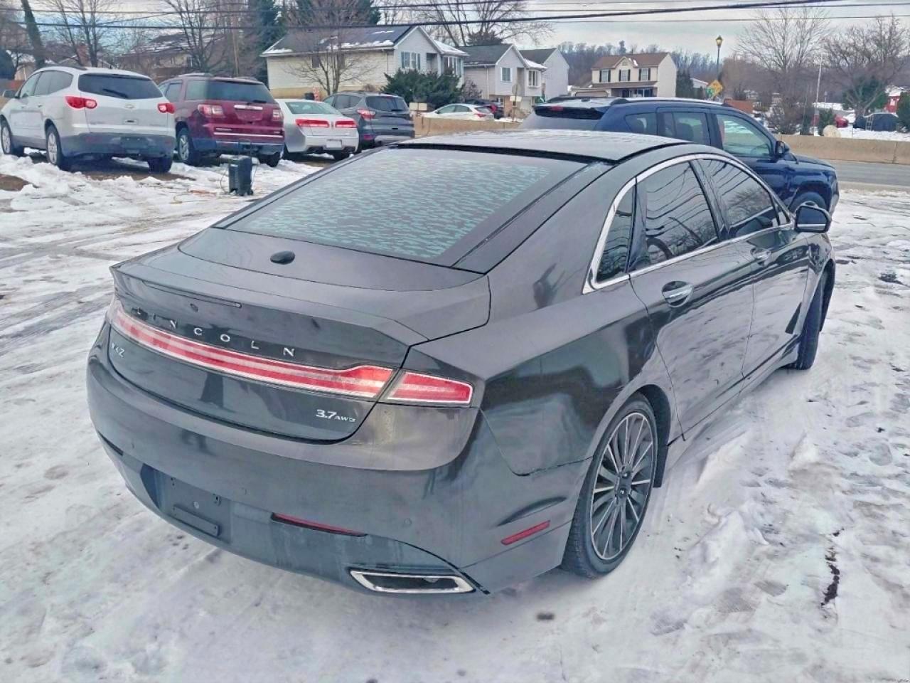 2016 LINCOLN MKZ photo 4