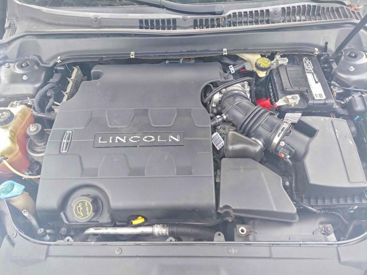 2016 LINCOLN MKZ photo 7