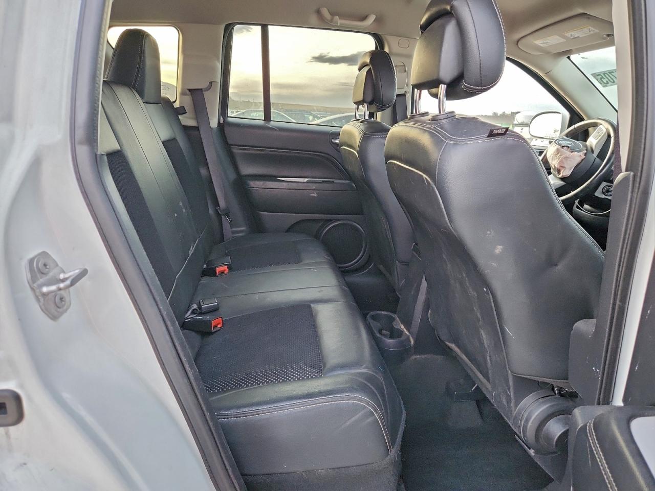 2016 JEEP COMPASS LATITUDE photo 10