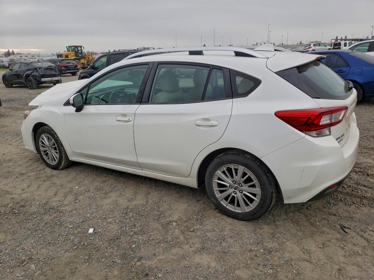 2017 SUBARU IMPREZA PREMIUM photo 2