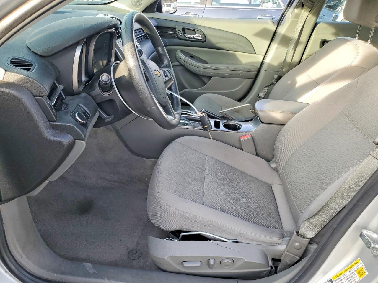 2014 CHEVROLET MALIBU LS photo 7