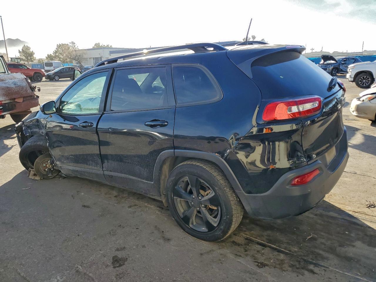 2018 JEEP CHEROKEE LIMITED photo 2