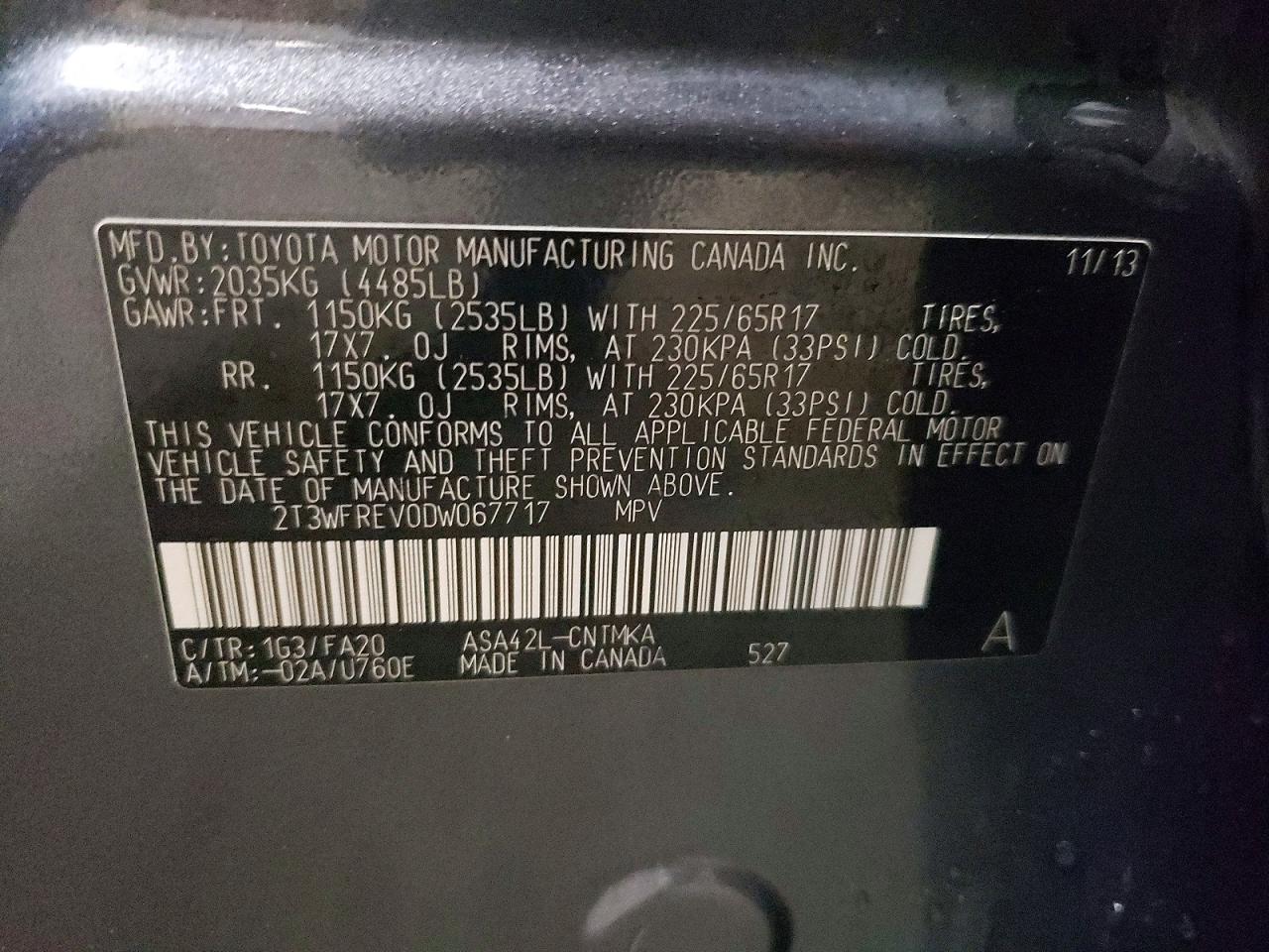 2013 TOYOTA RAV4 XLE photo 25