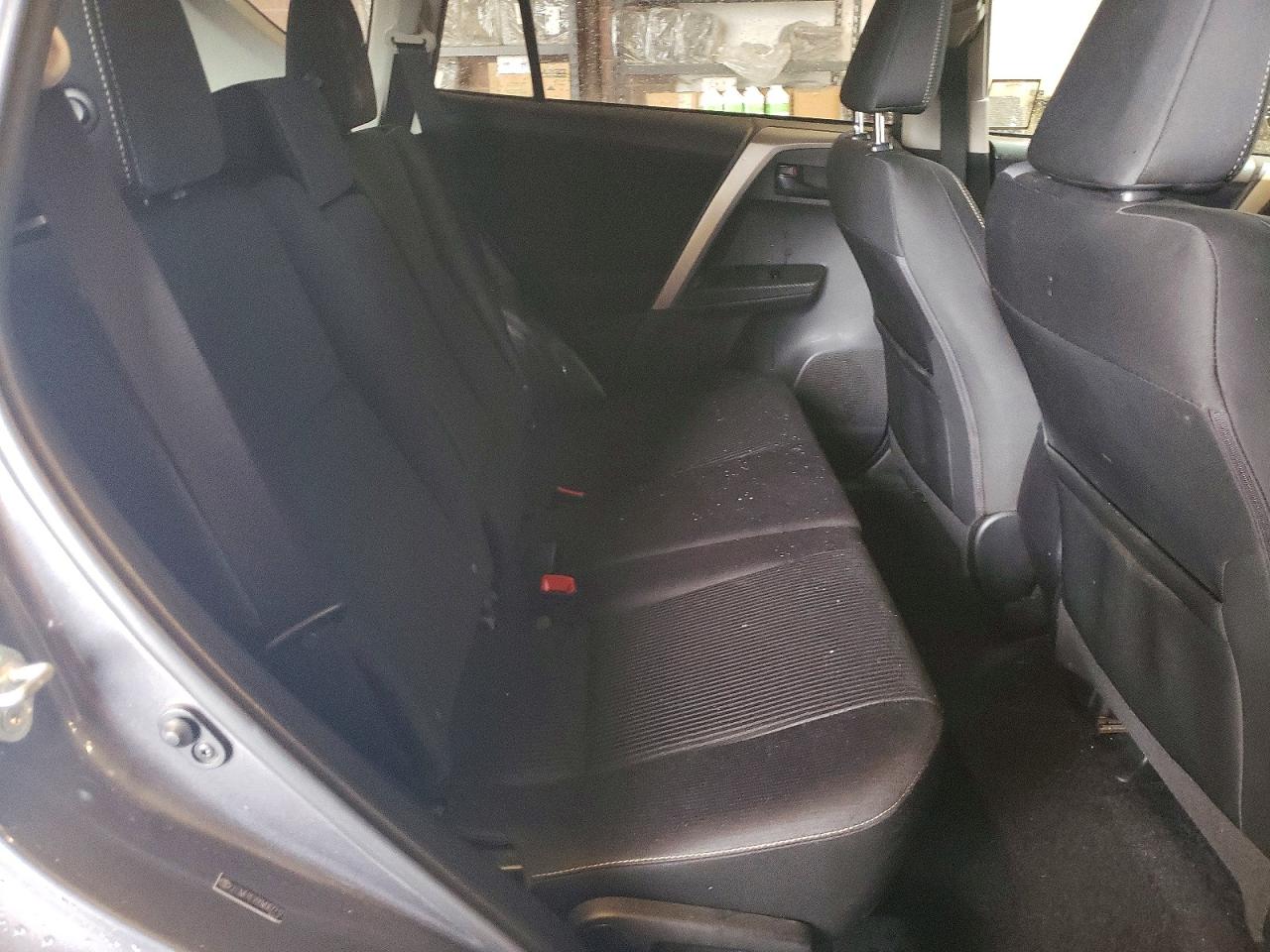 2013 TOYOTA RAV4 XLE photo 21