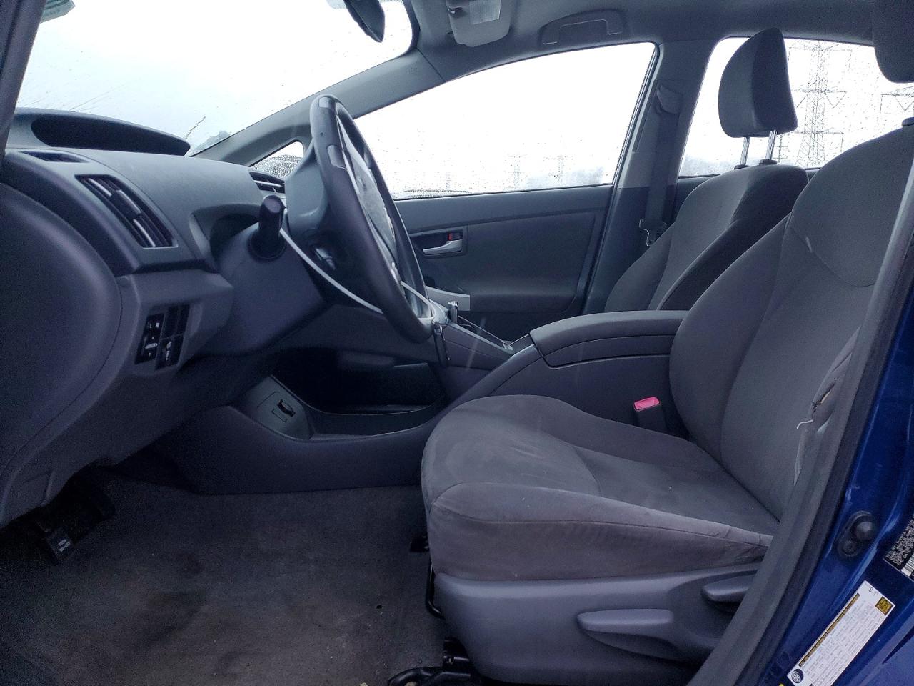 2011 TOYOTA PRIUS photo 7
