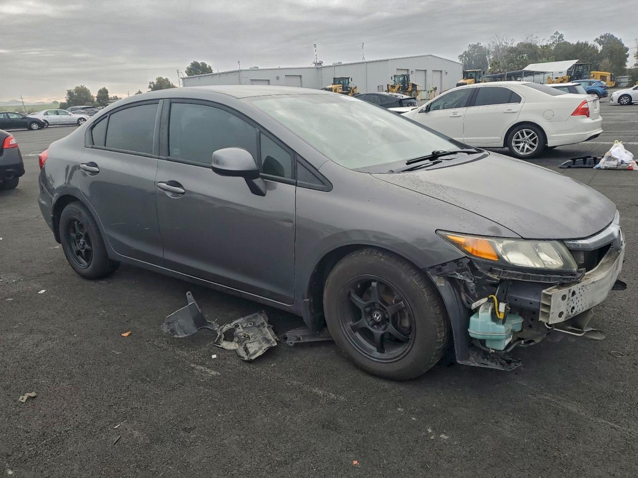 2012 HONDA CIVIC LX photo 4