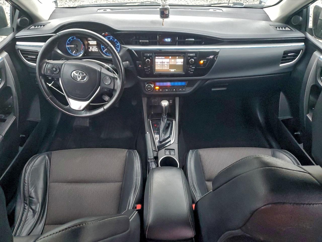 2014 TOYOTA COROLLA L photo 8