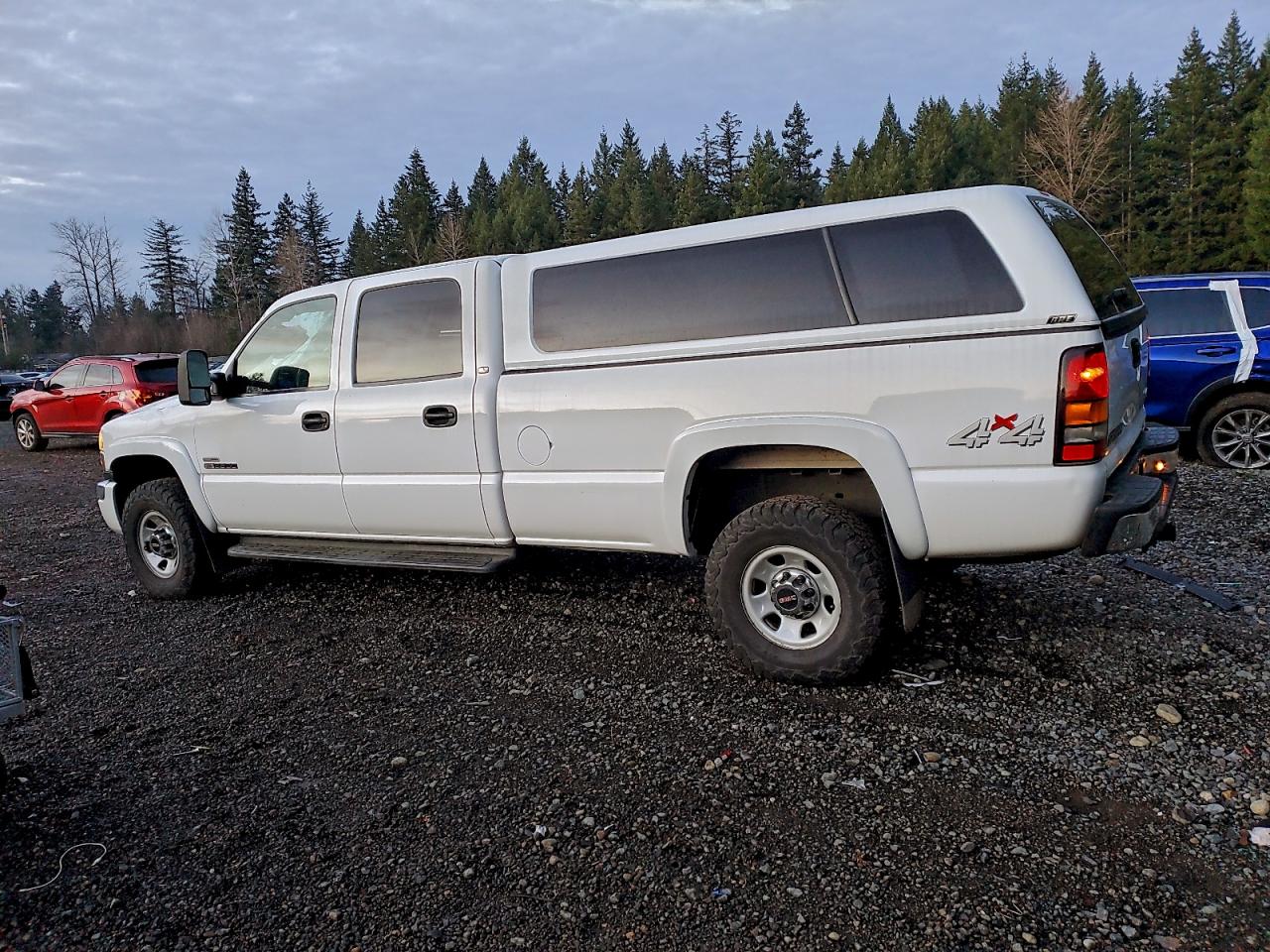 2006 GMC NEW SIERRA K3500 photo 2