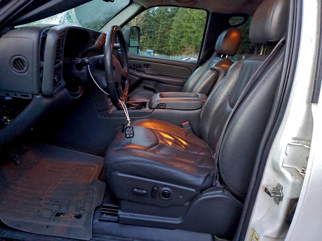 2006 GMC NEW SIERRA K3500 photo 7