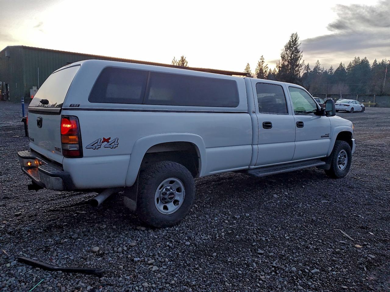 2006 GMC NEW SIERRA K3500 photo 3