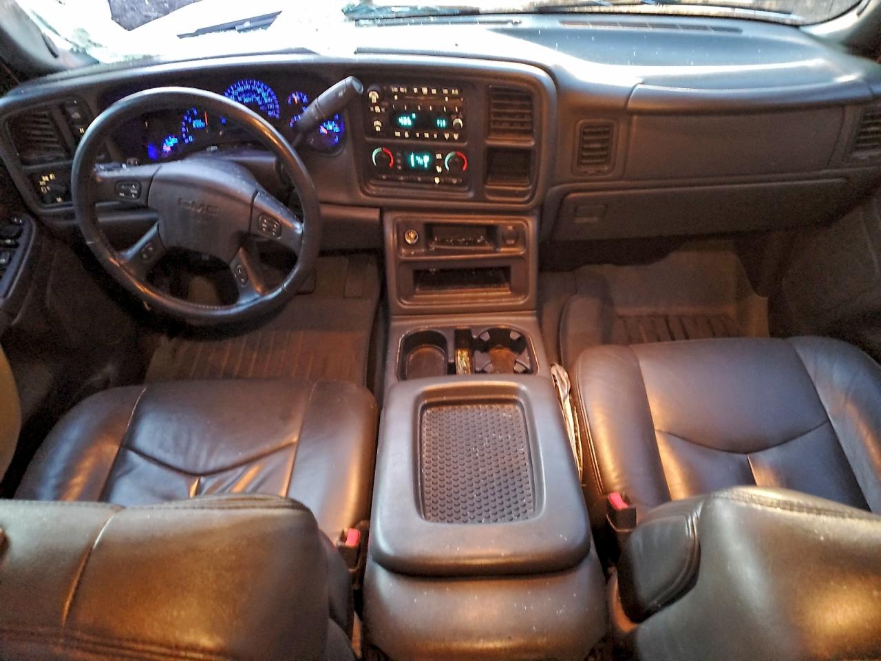 2006 GMC NEW SIERRA K3500 photo 8