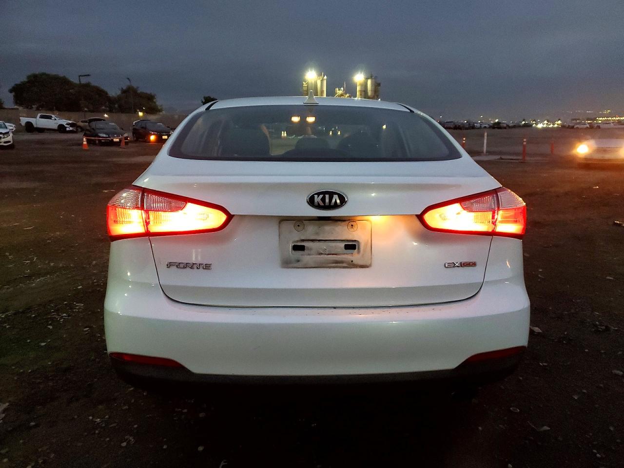 2014 KIA FORTE EX photo 6