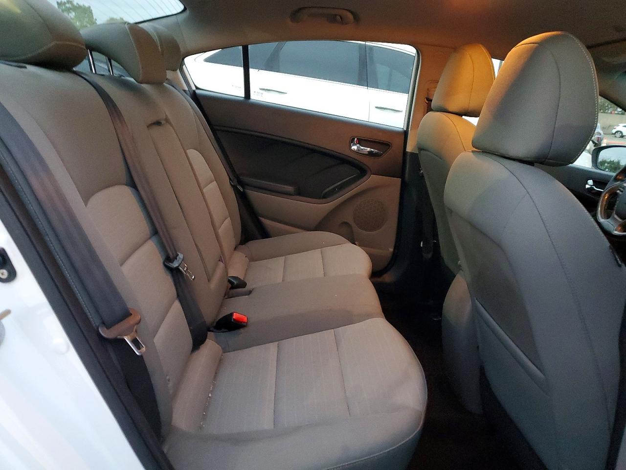 2014 KIA FORTE EX photo 10