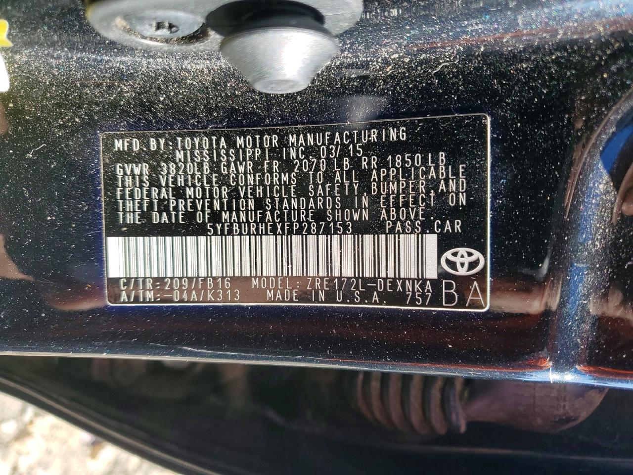 2015 TOYOTA COROLLA L photo 12