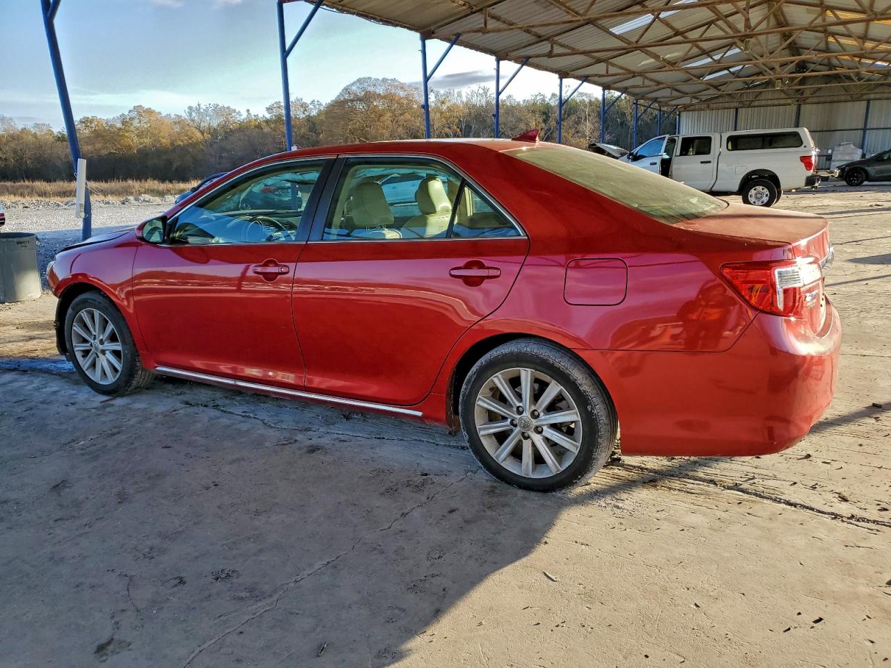 2012 TOYOTA CAMRY BASE photo 2
