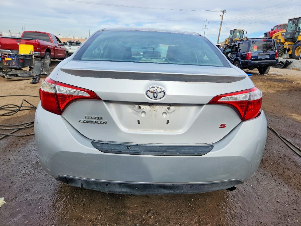 2015 TOYOTA COROLLA L photo 6