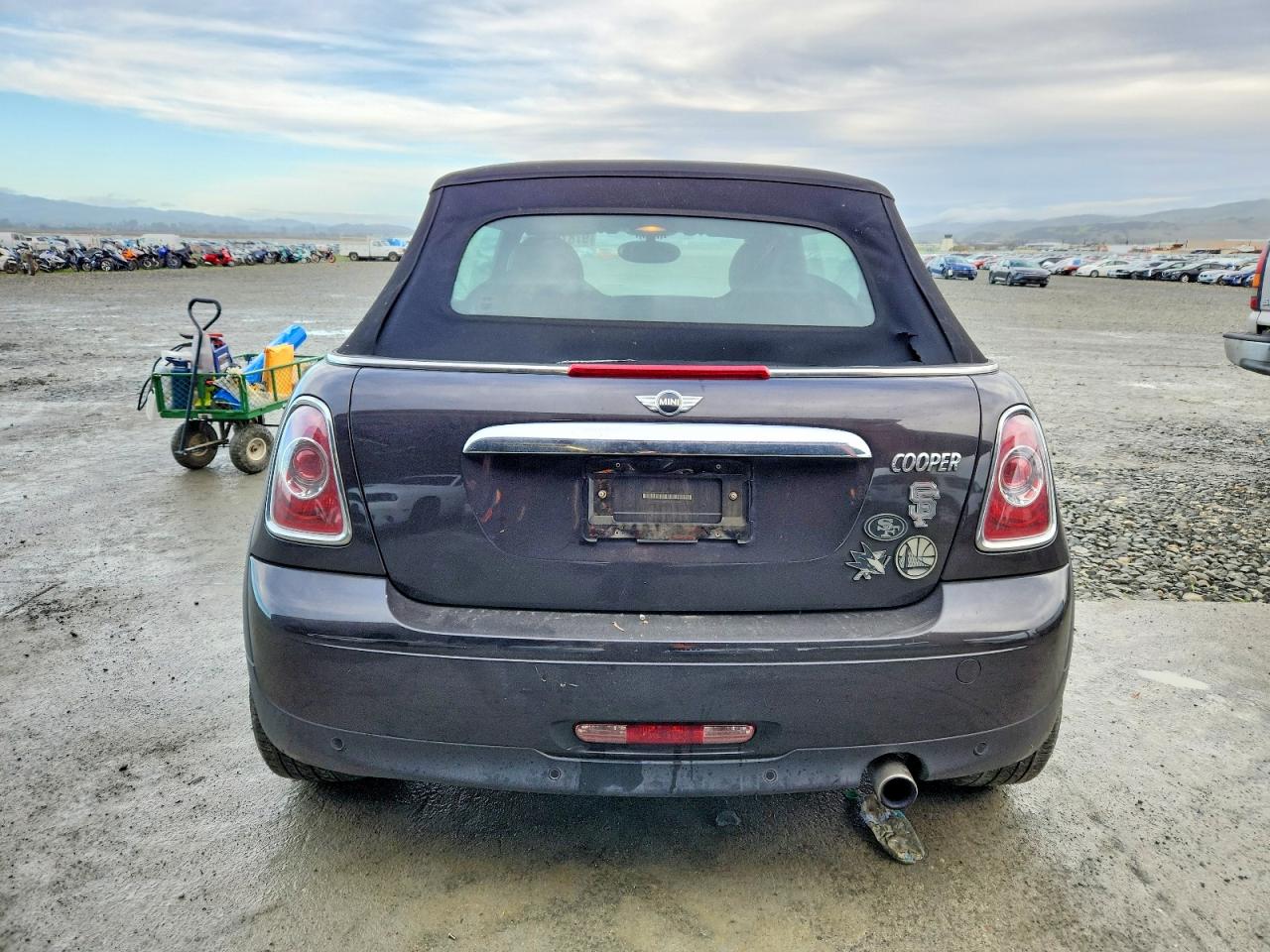 2014 MINI COOPER photo 6