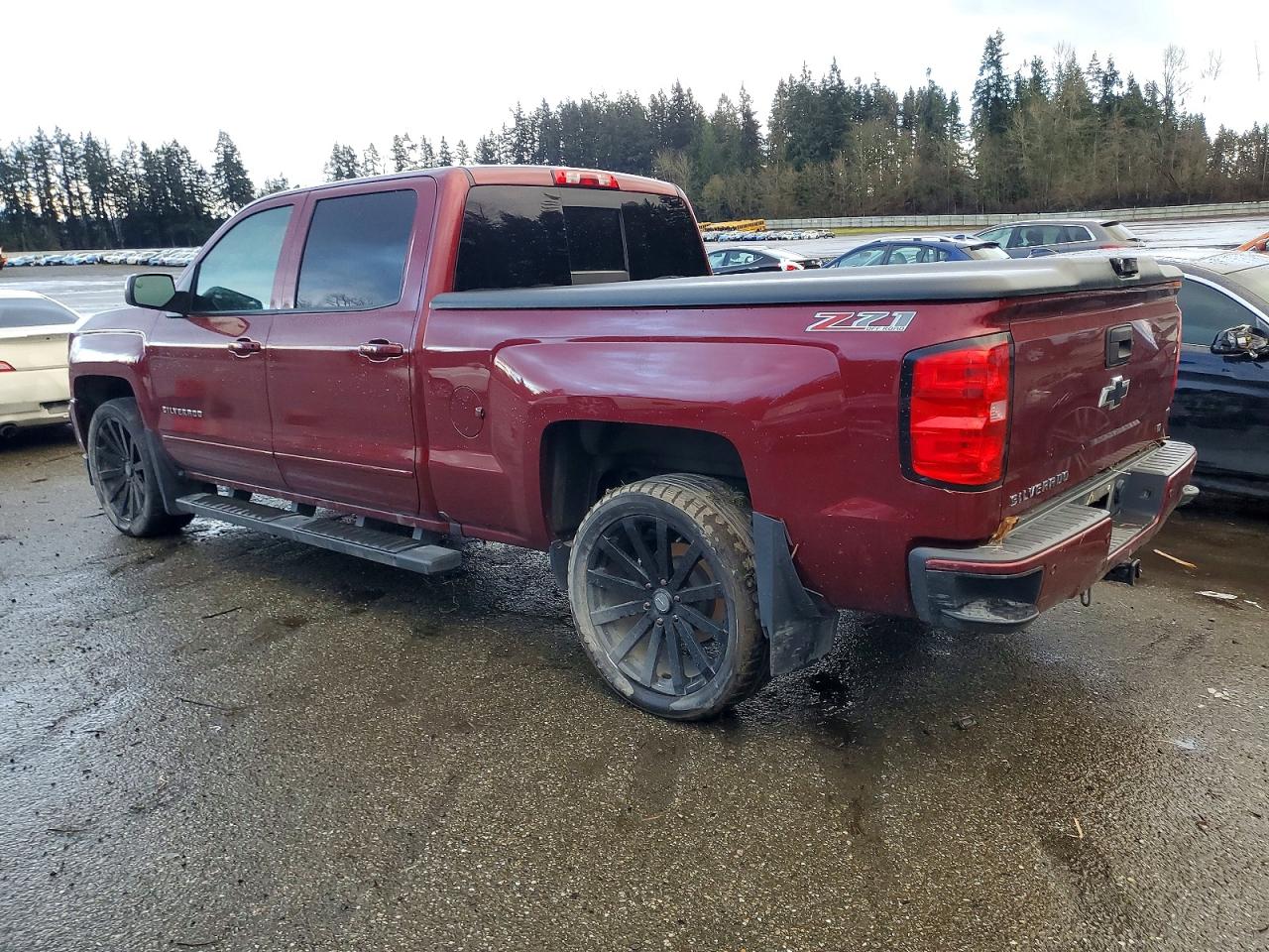 2016 CHEVROLET SILVERADO K1500 LT photo 2