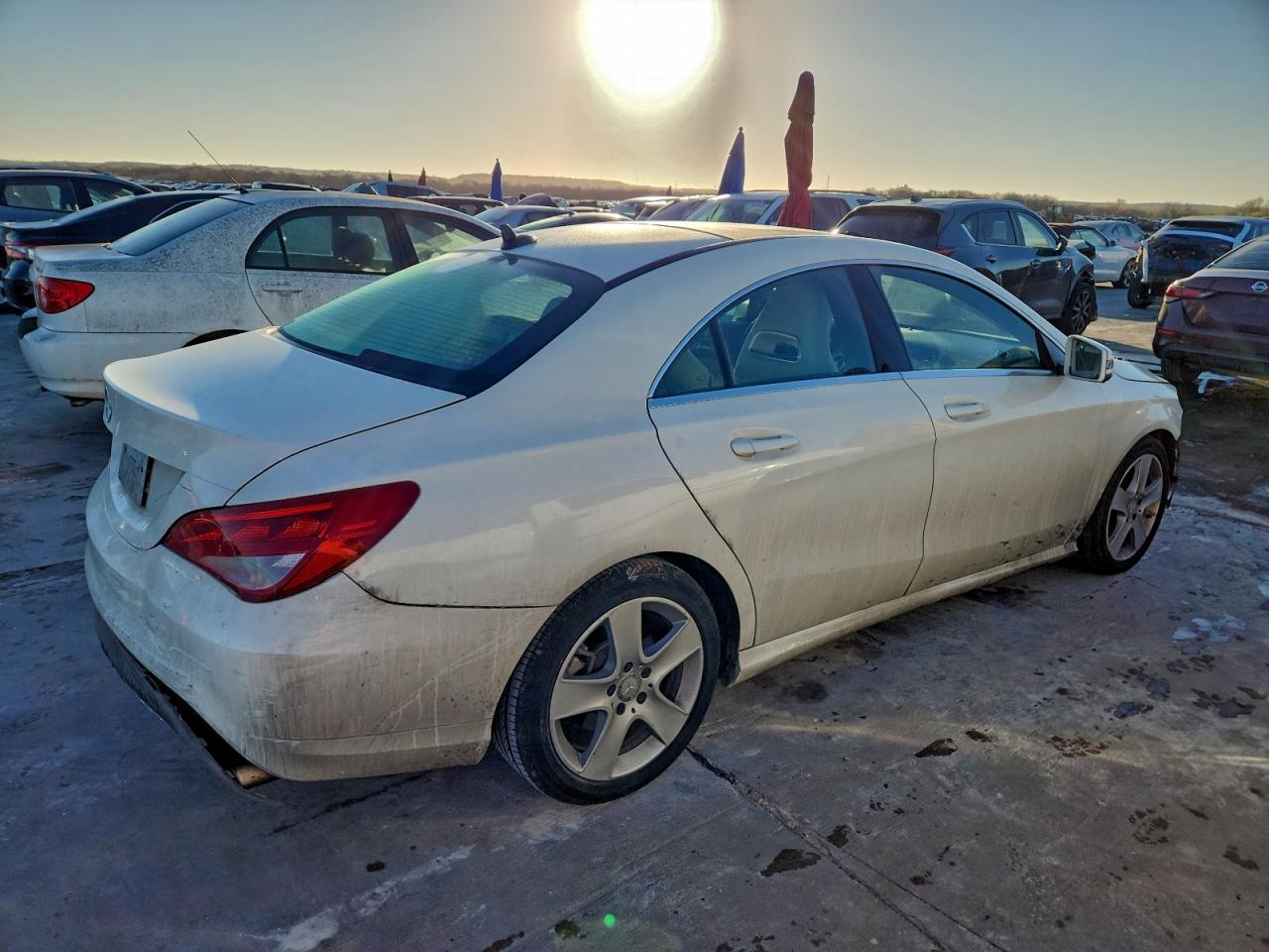 2016 MERCEDES-BENZ CLA 250 photo 3