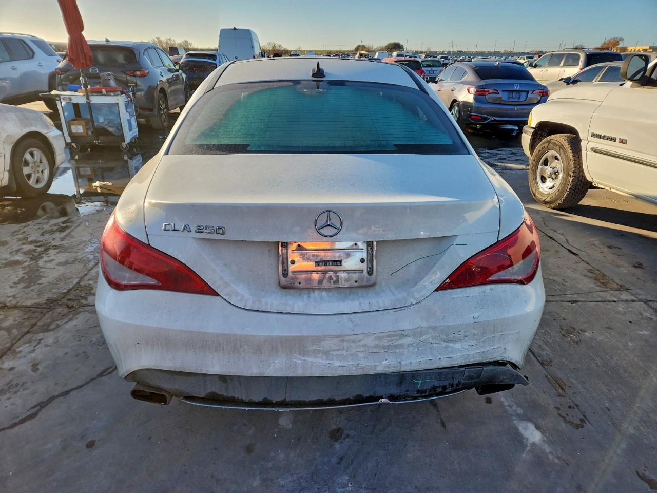 2016 MERCEDES-BENZ CLA 250 photo 6