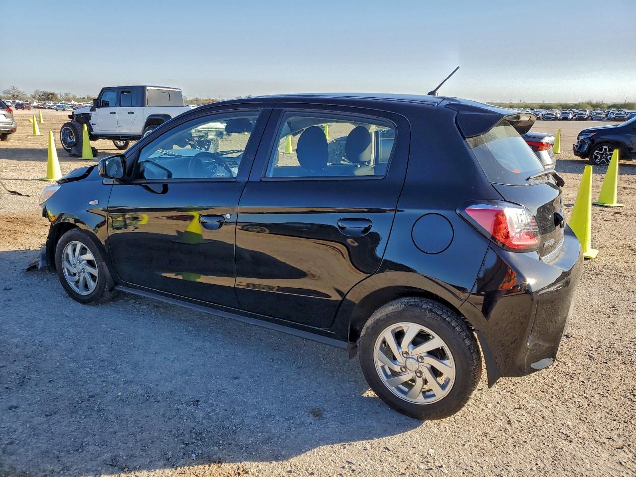 2024 MITSUBISHI MIRAGE ES photo 2