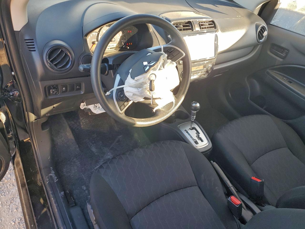 2024 MITSUBISHI MIRAGE ES photo 8