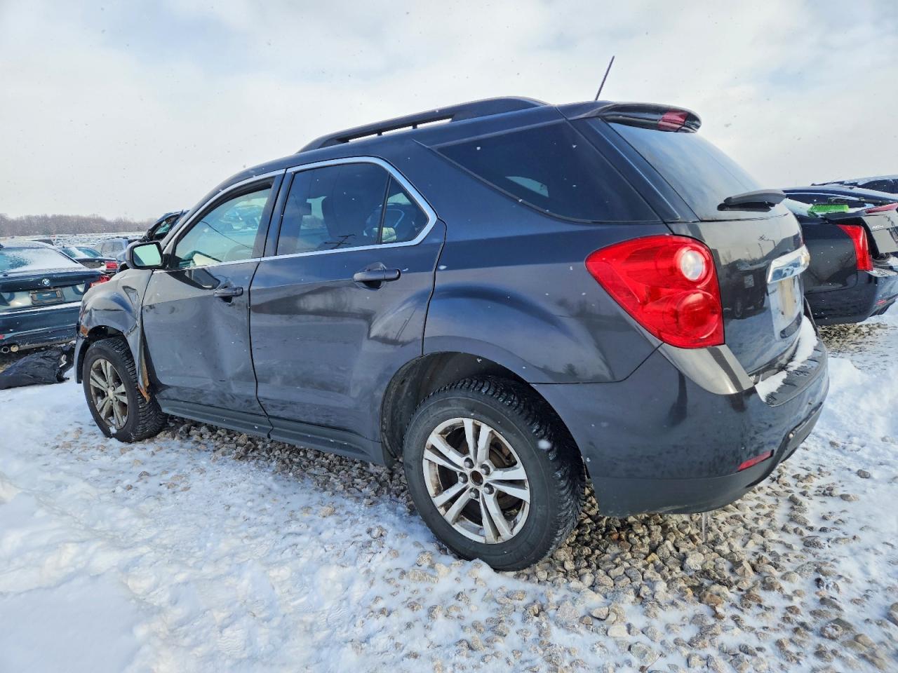 2015 CHEVROLET EQUINOX LT photo 3