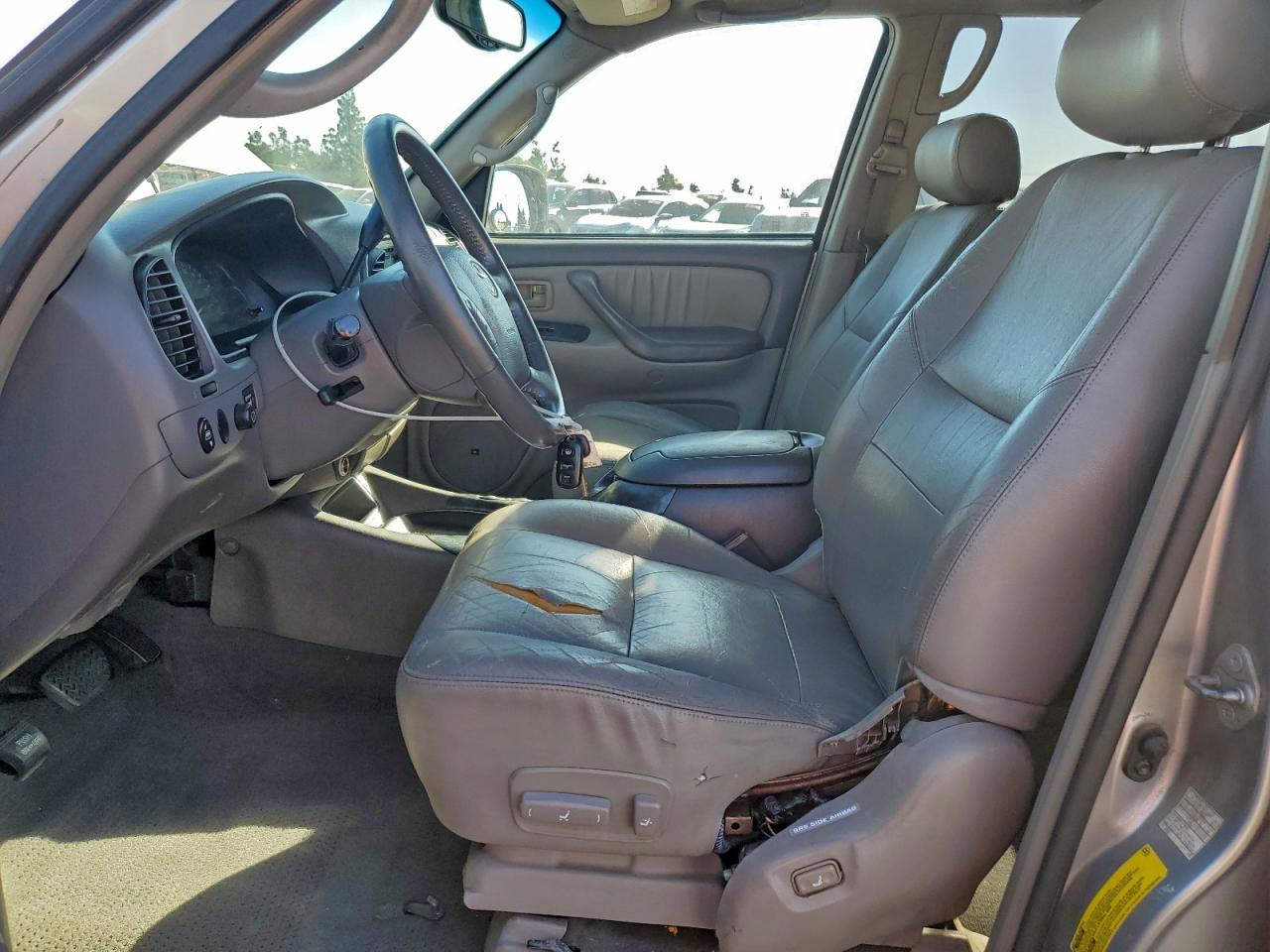 2003 TOYOTA SEQUOIA LIMITED photo 7