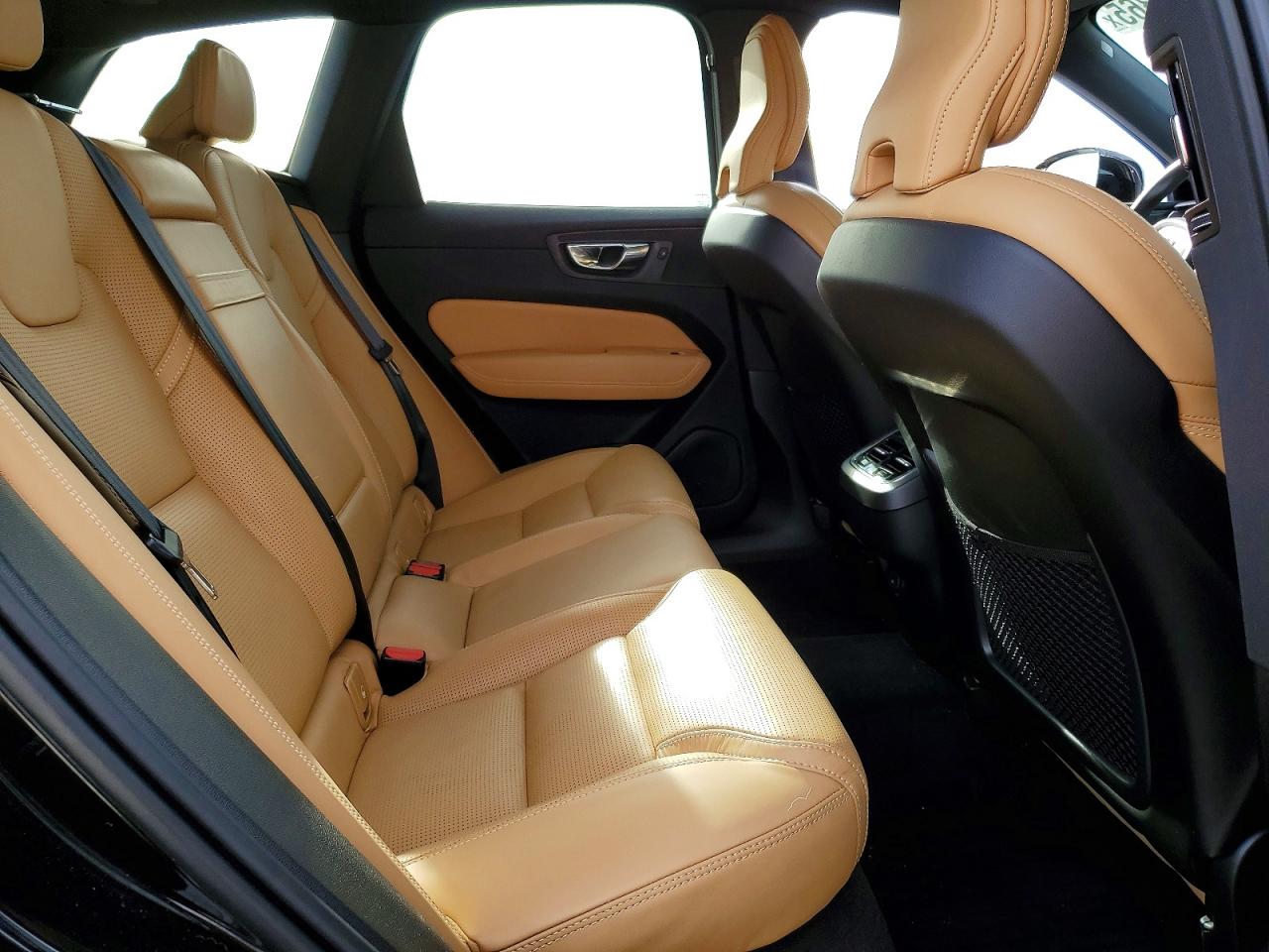 2021 VOLVO XC60 T5 INSCRIPTION photo 11