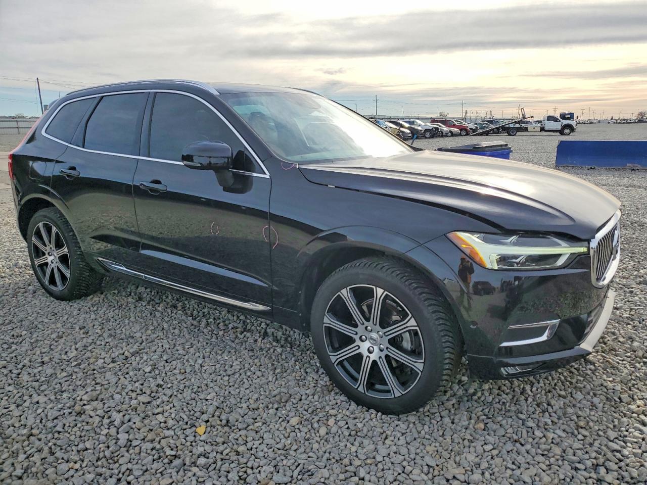 2021 VOLVO XC60 T5 INSCRIPTION photo 4