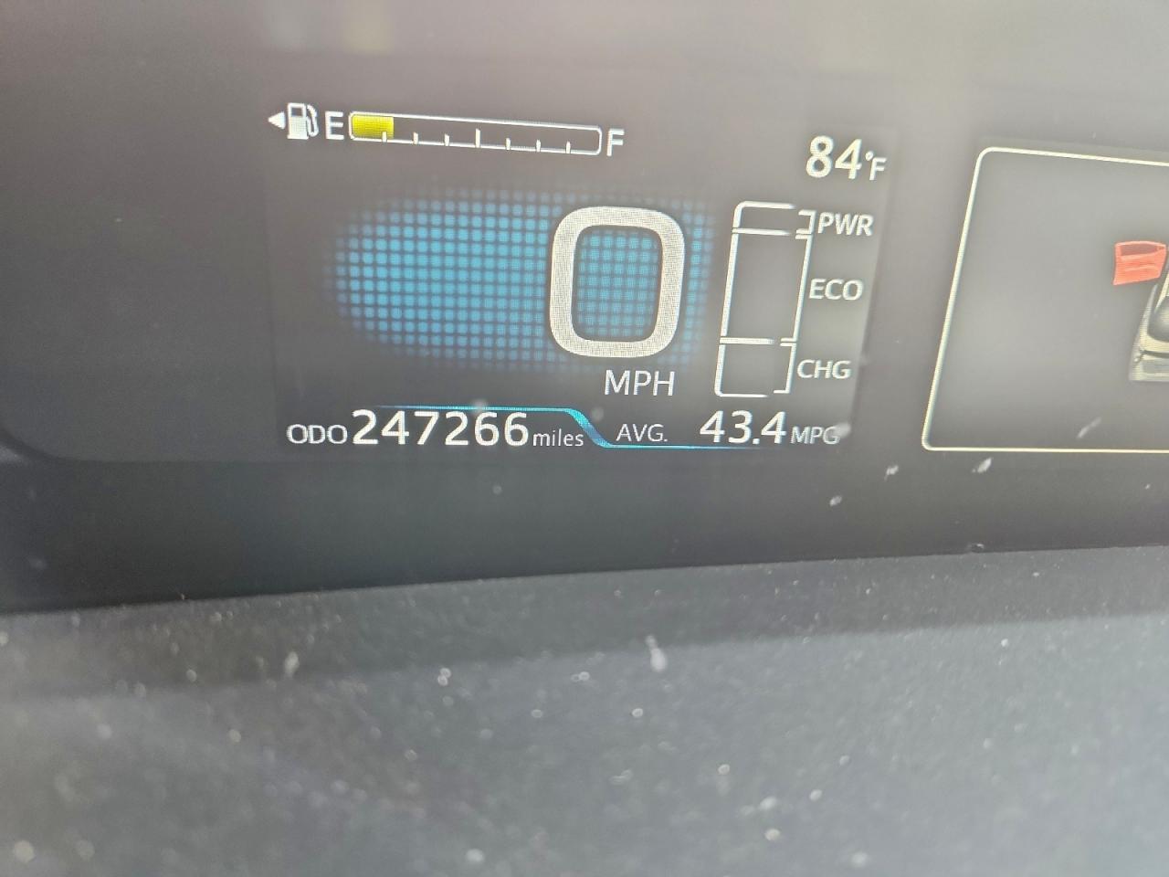 2016 TOYOTA PRIUS photo 9